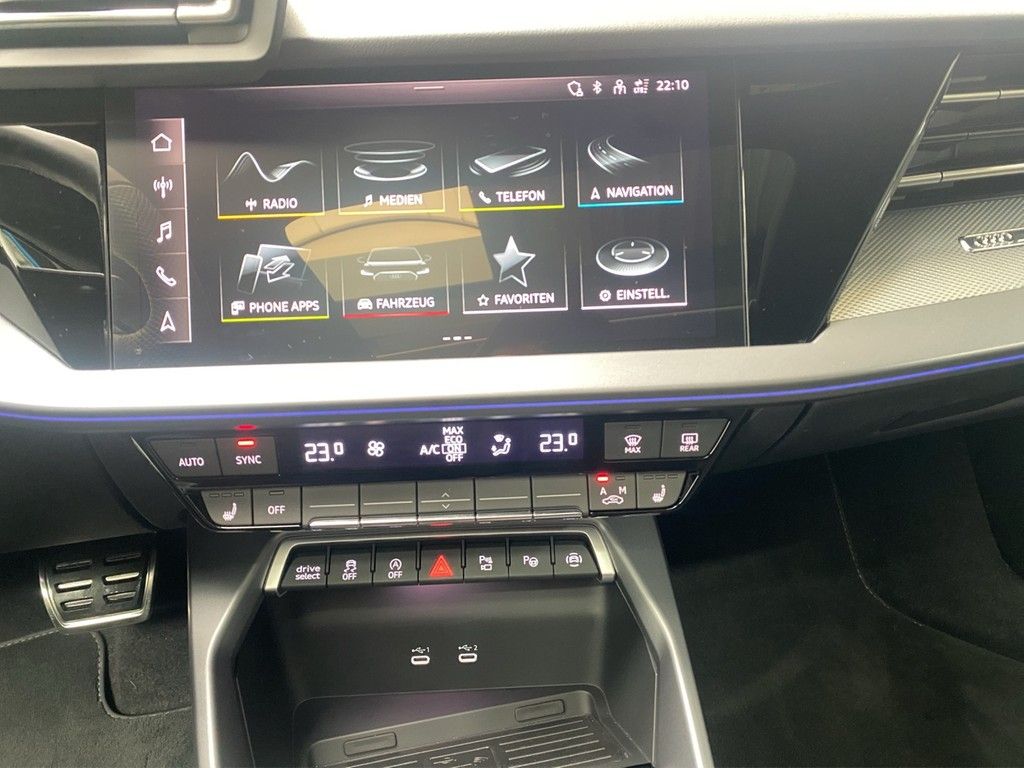 Audi A3 Sportback 35 TDI S tronic S line - Samsaru's Car Outlet