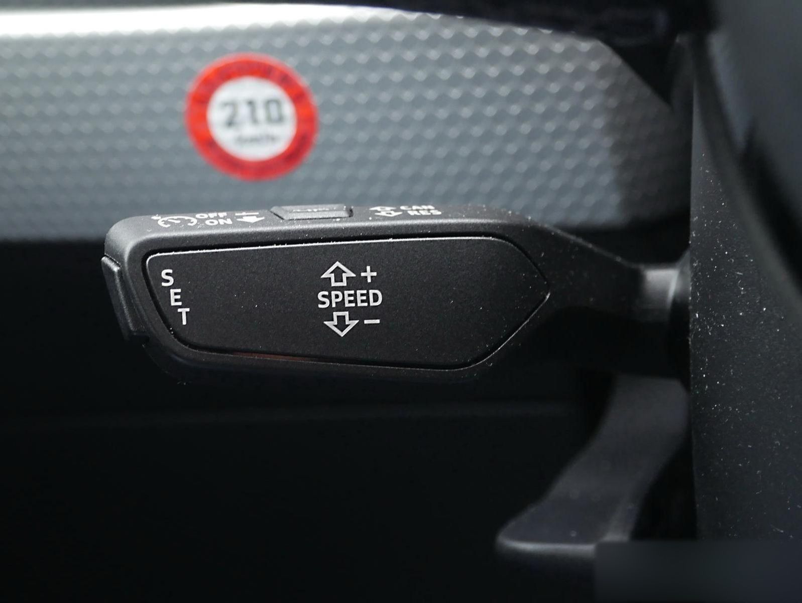 Audi A1 Sportback 30 TFSI S line S tronic - Samsaru's Car Outlet