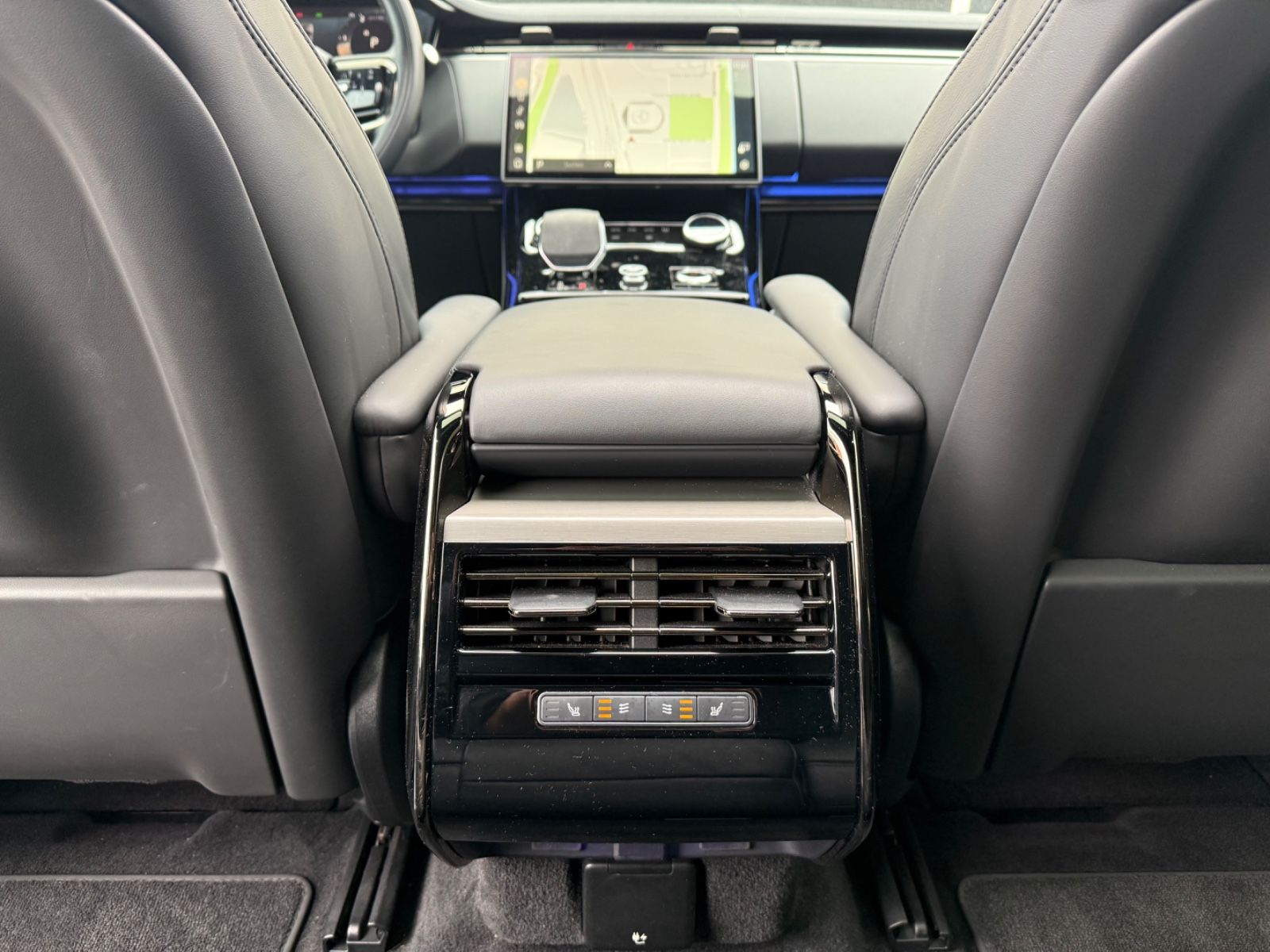Range Rover Sport Dynamic HSE - Samsaru's Car Outlet
