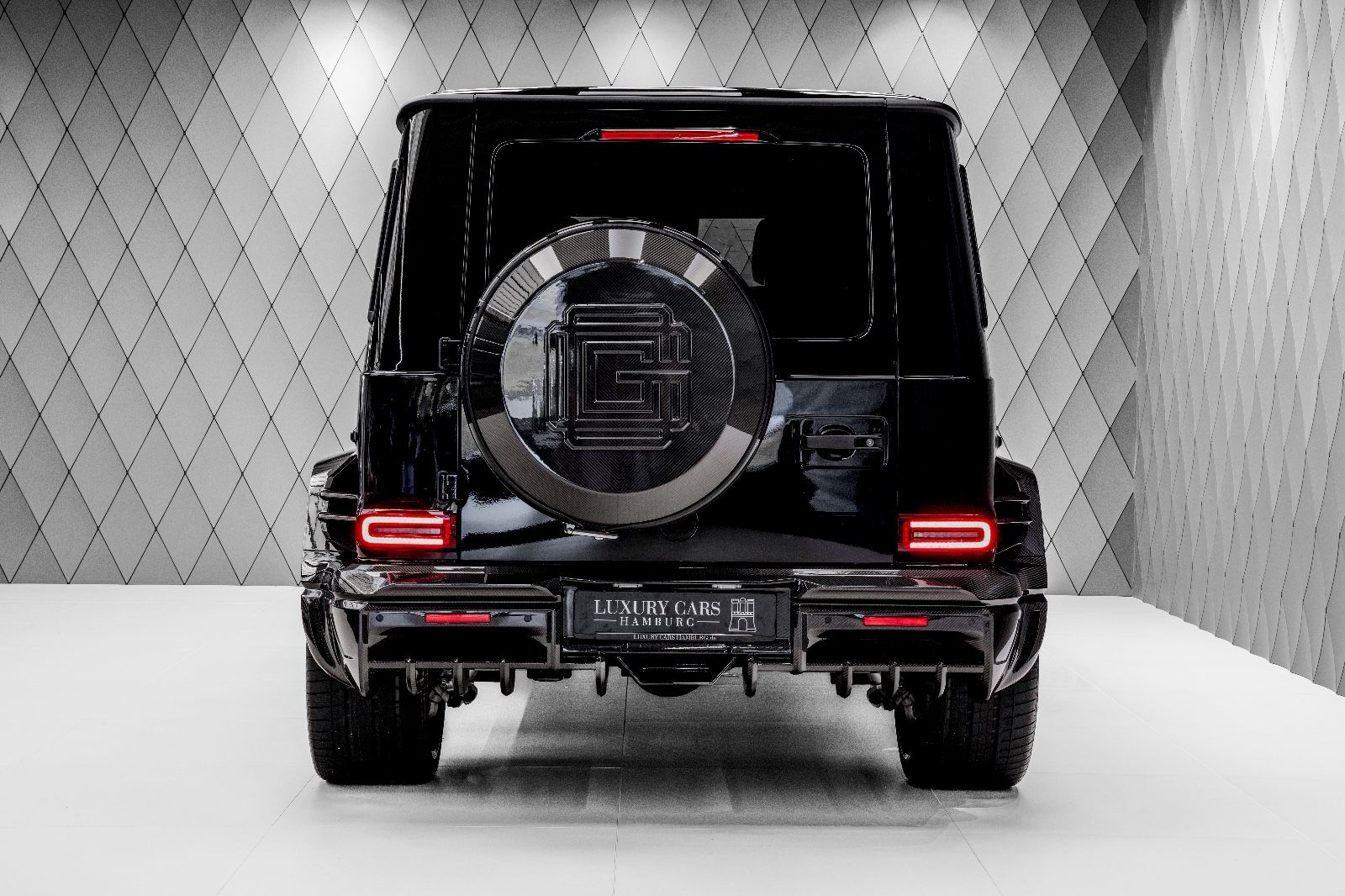 Mercedes-Benz G 63 AMG BLACK - Samsaru's Car Outlet