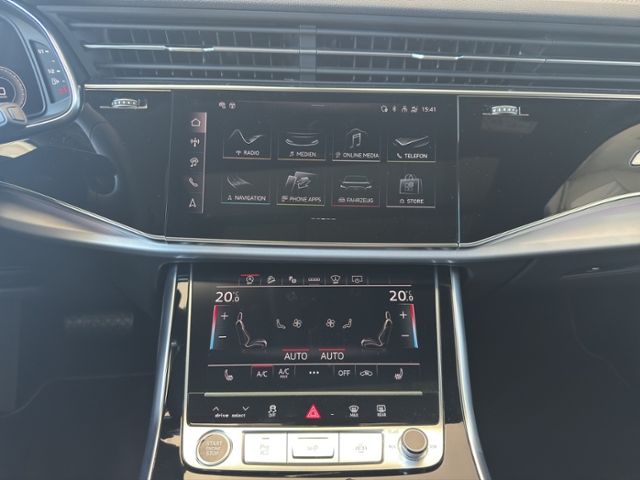 Audi Q7 S line 50TDI tiptronic quattro *Pano*AHK*VC+