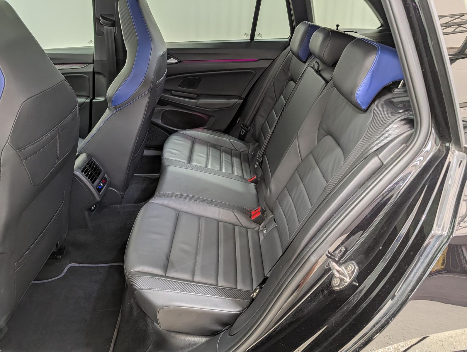 Volkswagen Golf Variant 2.0 TSI DSG R 4Motion Estriol 19Z.|