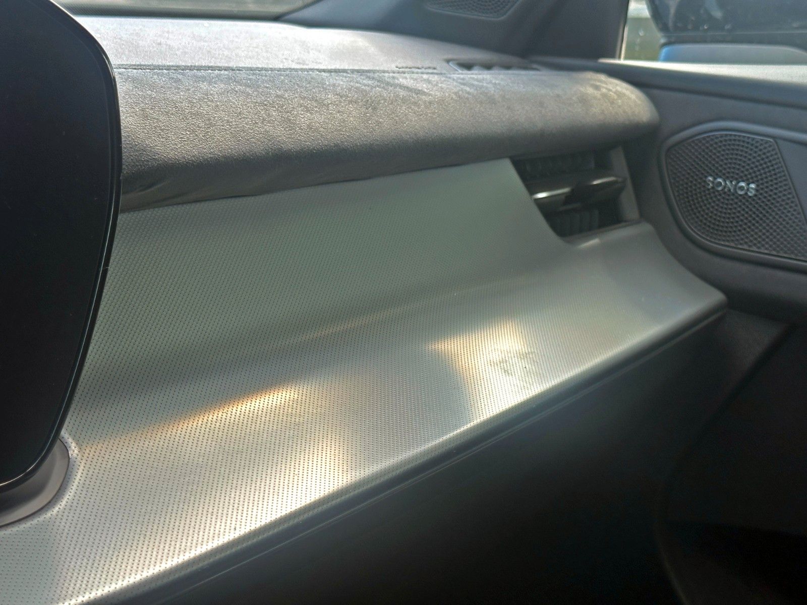 Audi Q3 SUV e-hybrid AHK S-LINE PANO TECH PRO MATRIX