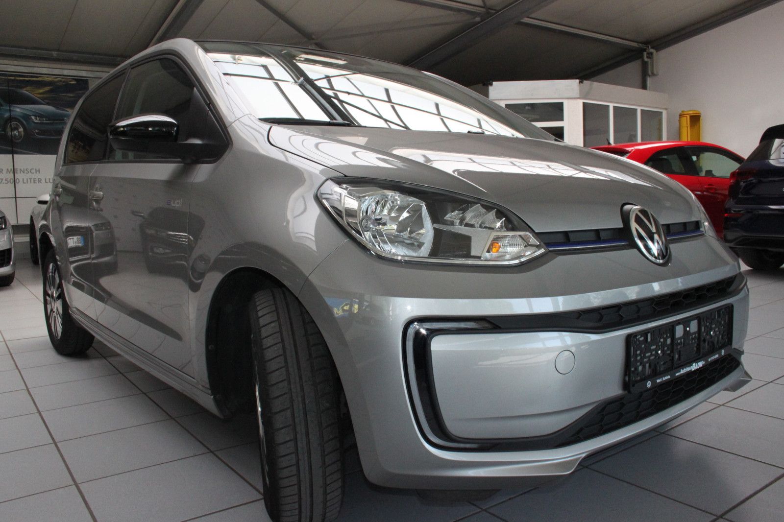 Volkswagen up! e-up! Style - Samsaru's Car Outlet