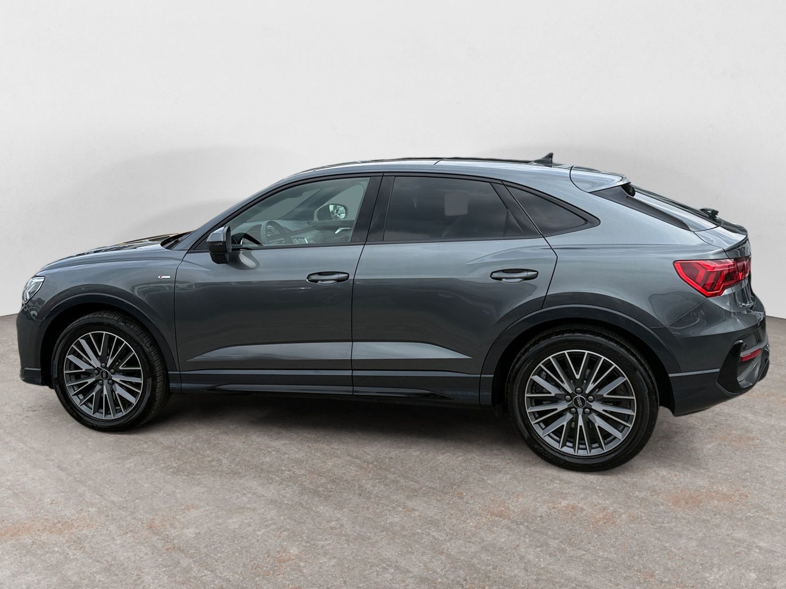 Audi Q3 Sportback 45 TFSI S-tronic qu. S-Line *Matrix