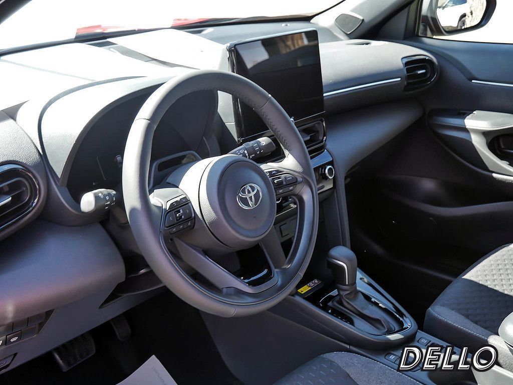 Toyota Yaris Cross Teamplayer Hybrid Navi LED ACC Apple
