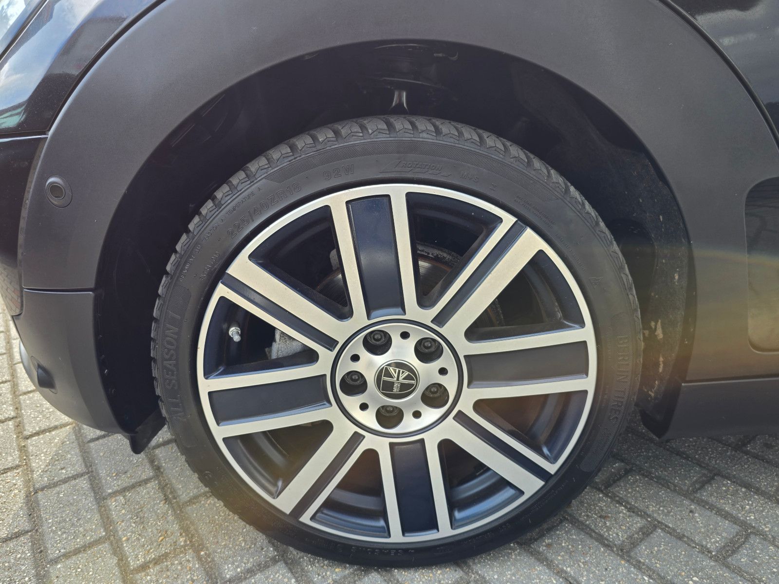 MINI COOPER Clubman MINI Yours - Samsaru's Car Outlet