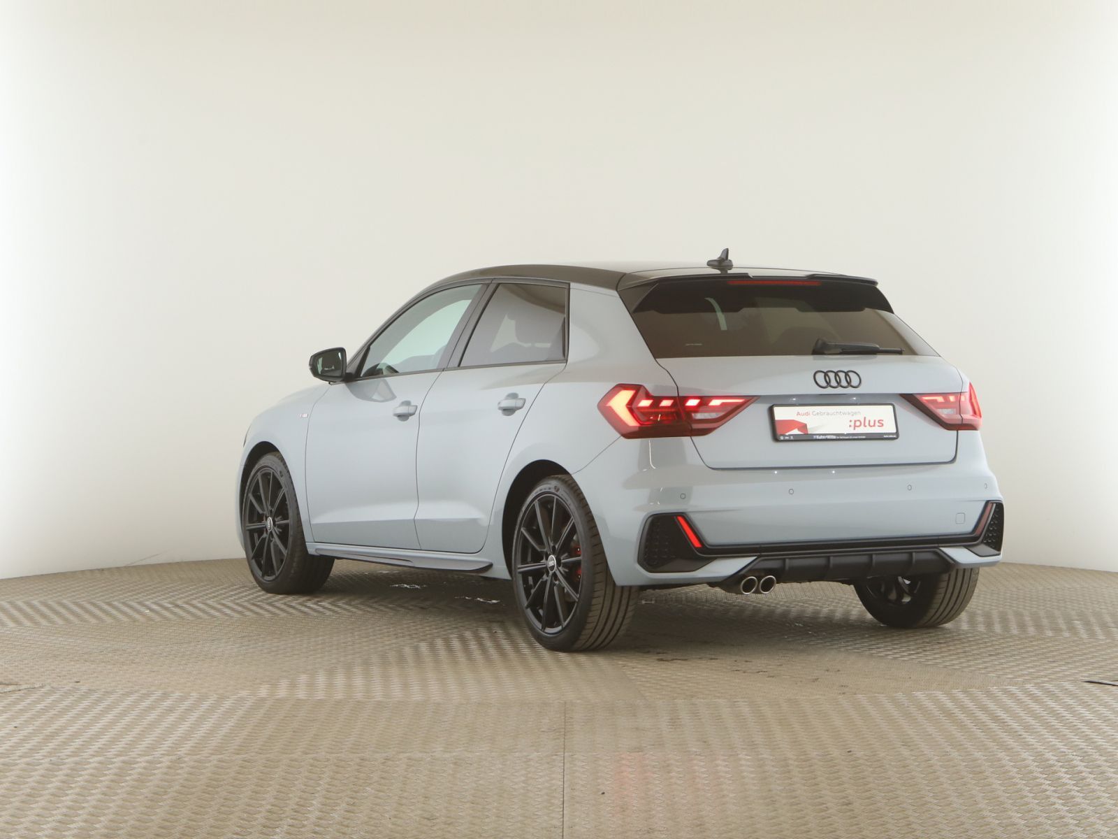 Audi A1 Sportback 40 TFSI S line - Samsaru's Car Outlet