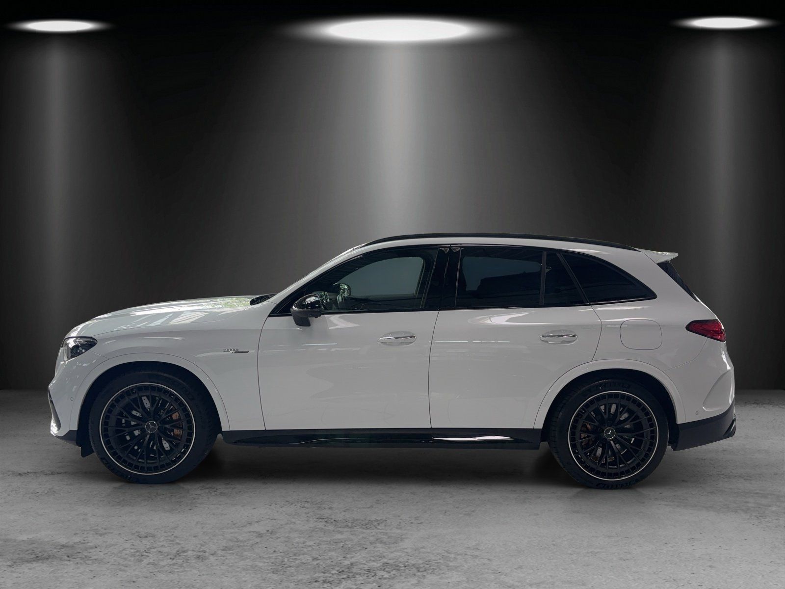 Mercedes-Benz GLC63SE Prem+ - Samsaru's Car Outlet