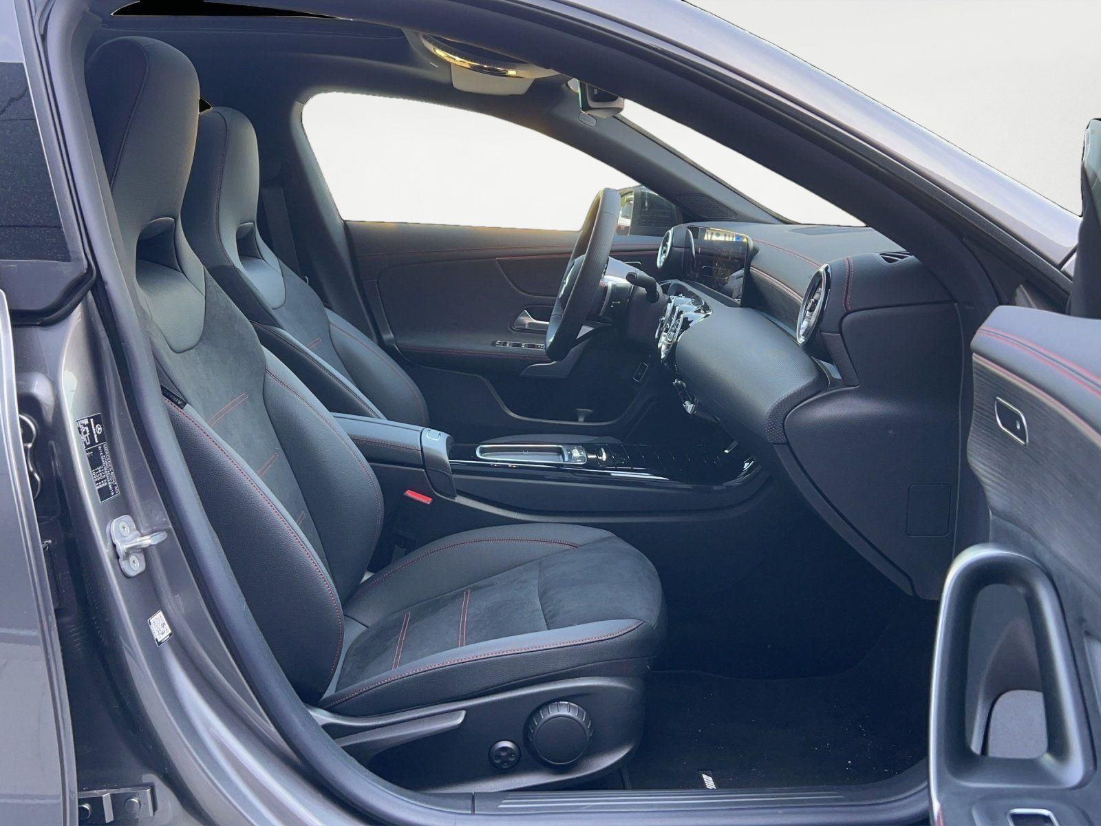 Mercedes-Benz CLA 250 4M Shooting Brake AMG - Samsaru's Car Outlet