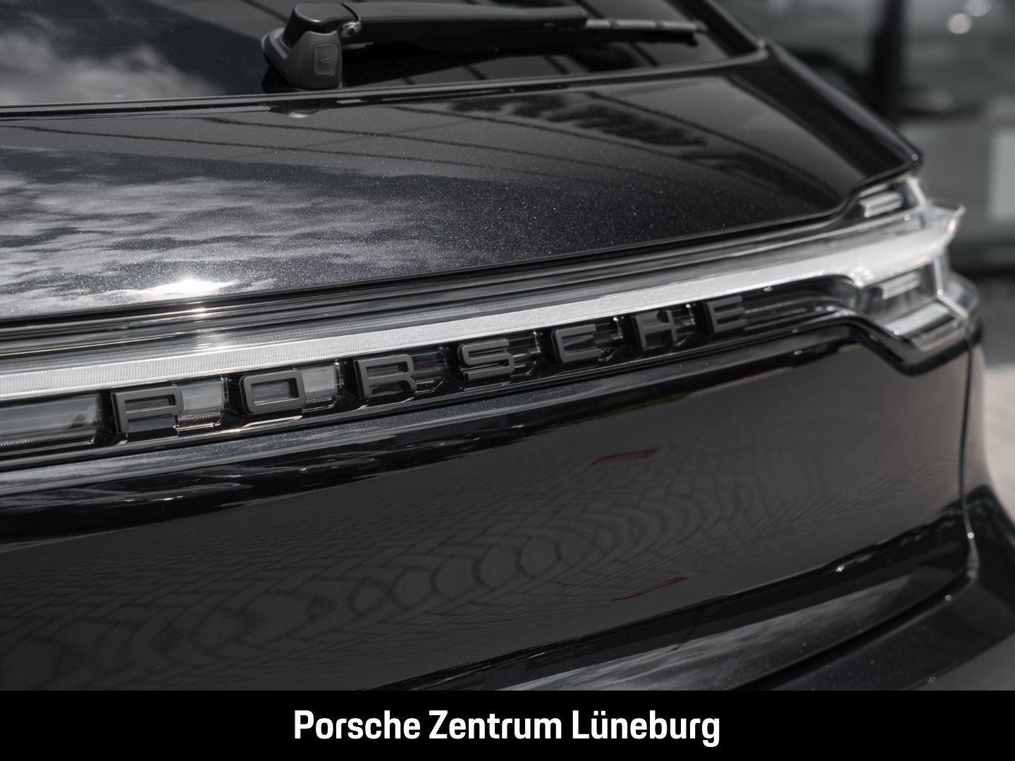 Porsche Macan GTS - Samsaru's Car Outlet