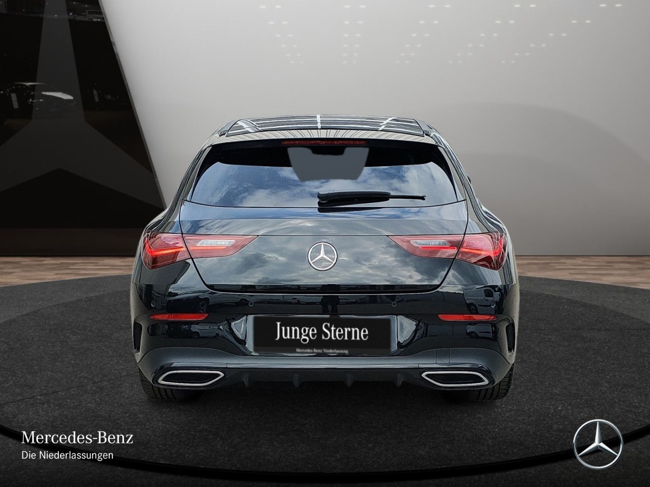 Mercedes-Benz CLA 250 4M AMG Premium+ - Samsaru's Car Outlet