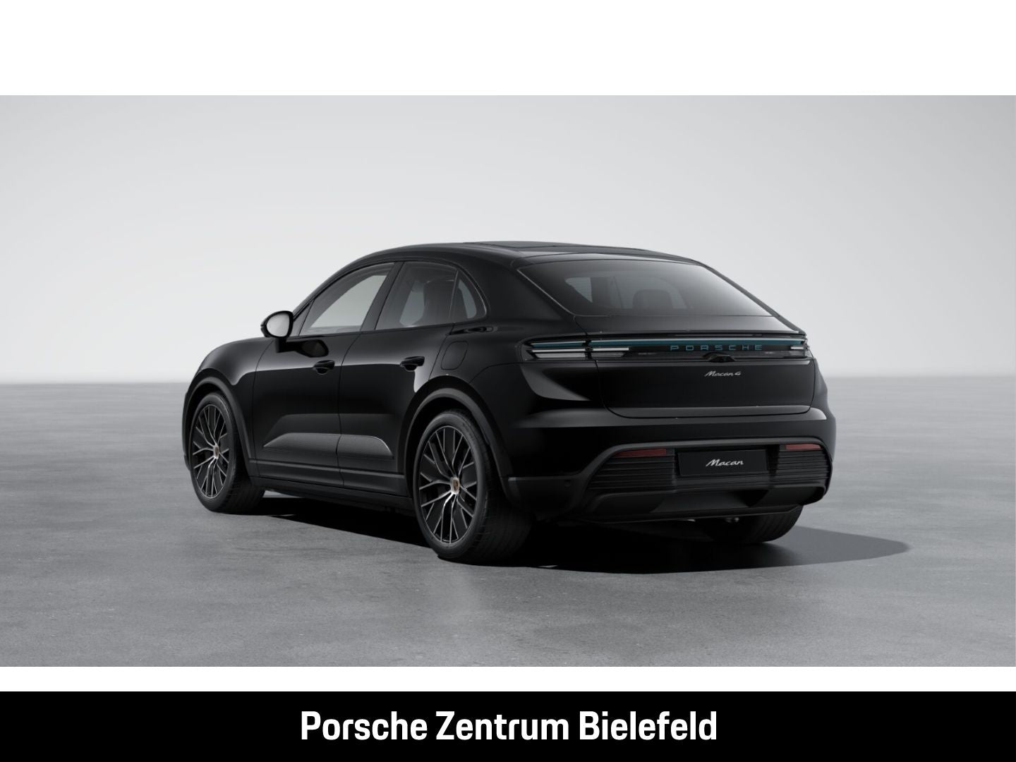 Porsche Macan 4 - Samsaru's Car Outlet