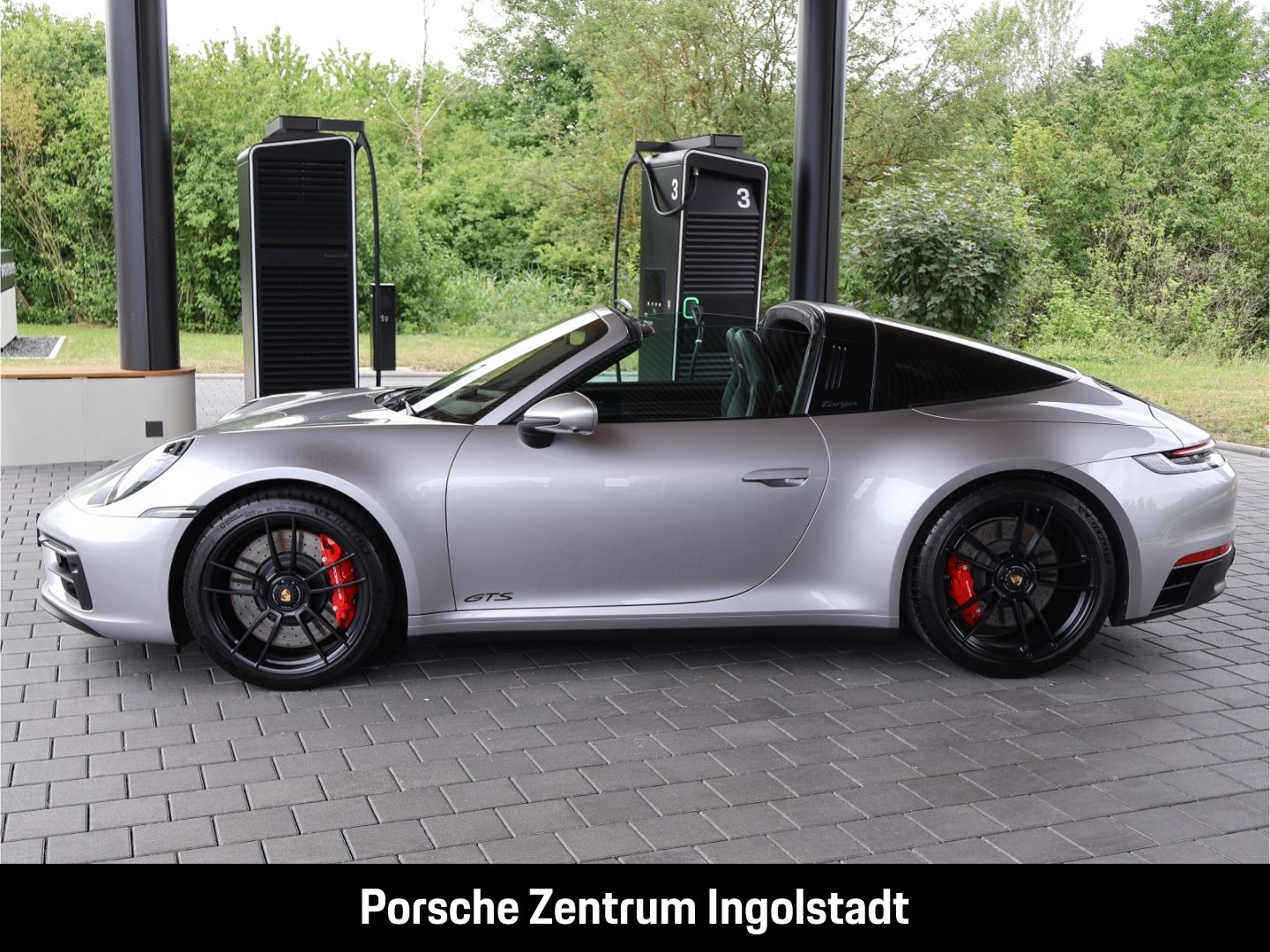 Porsche 992 (911) Targa 4 GTS, Hinterachslenkung, PA Sur
