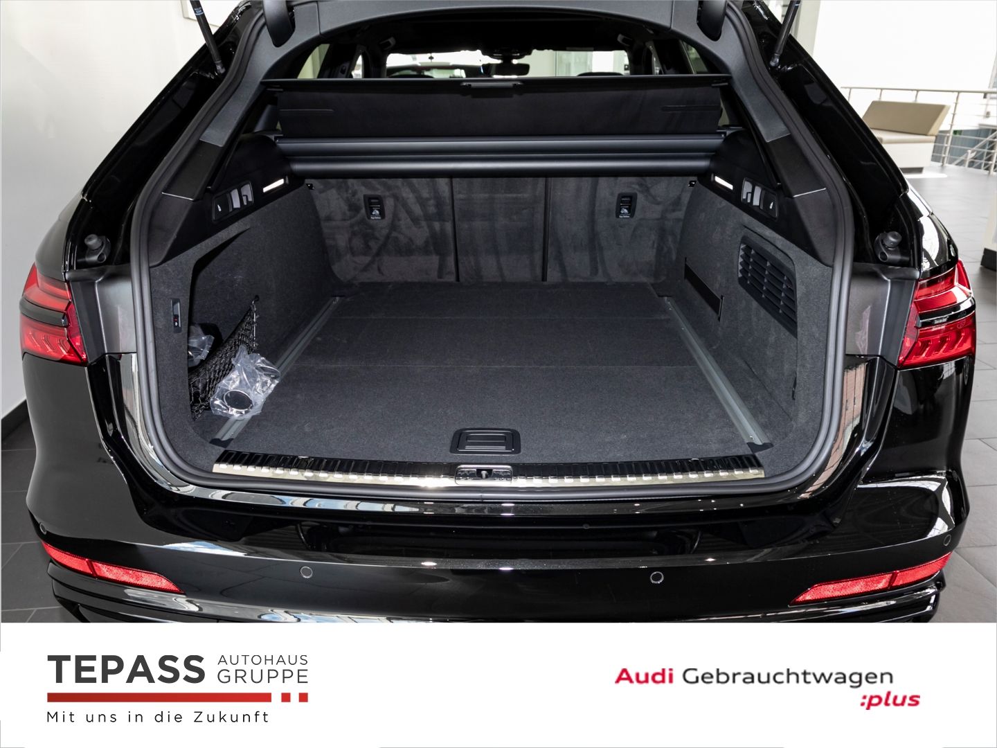 Audi A6 Avant 40 TDI QUATTRO S LINE HUD AHK PANO B&O