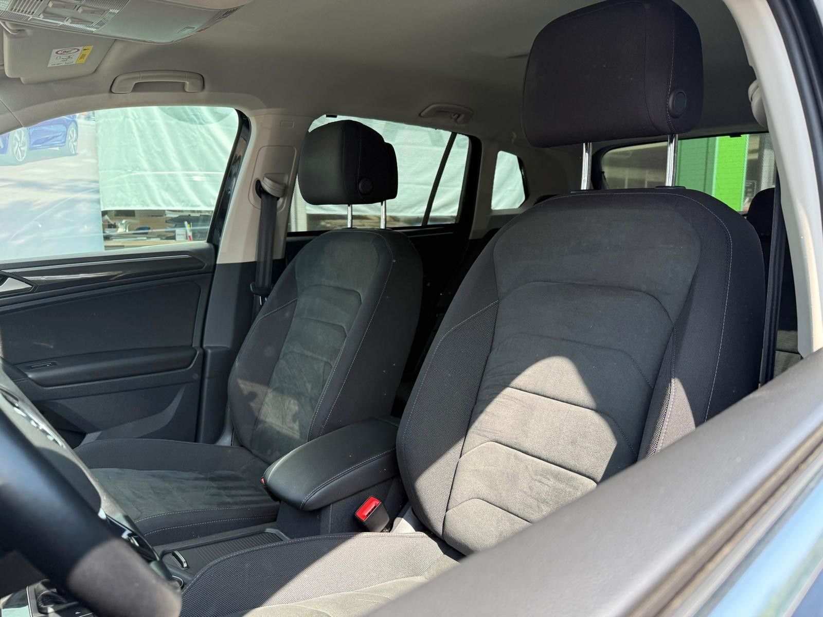 Volkswagen Tiguan Highline 4Motion - Samsaru's Car Outlet