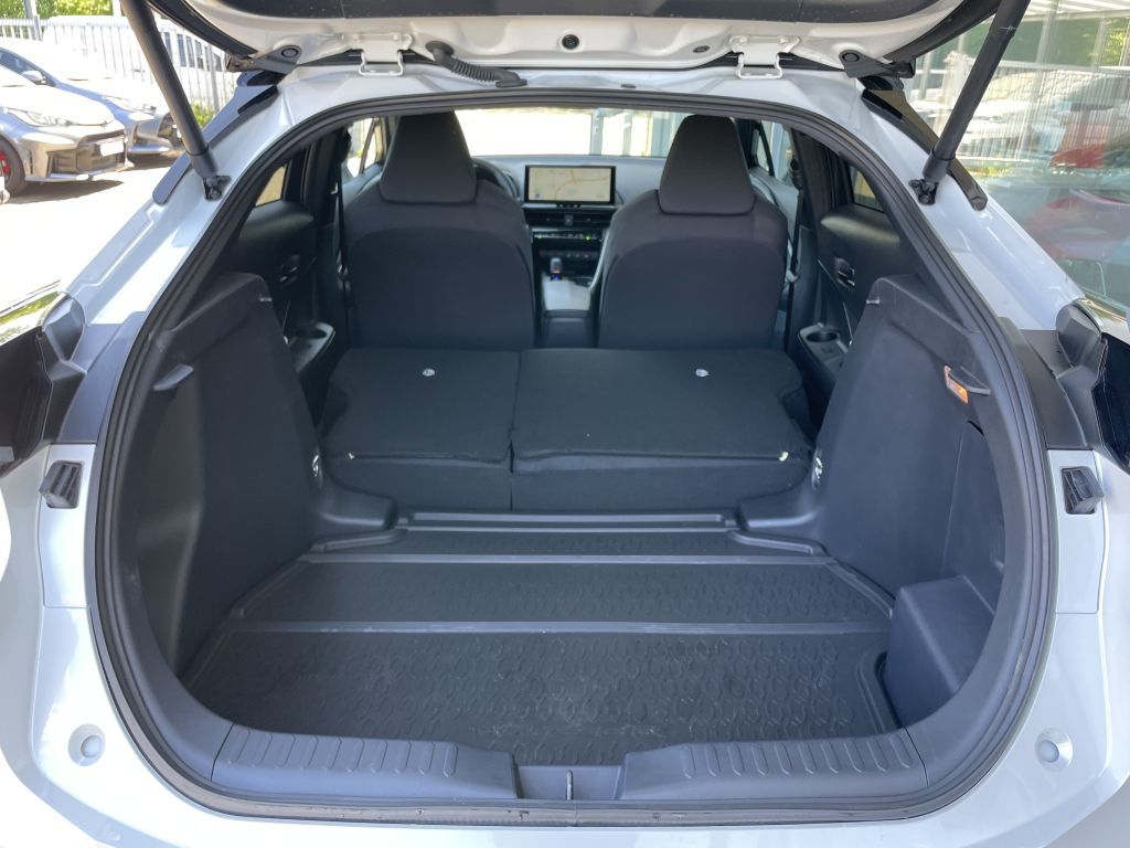 Toyota C-HR 2.0 Hybrid Team D *Technik-Paket*CarPlay*