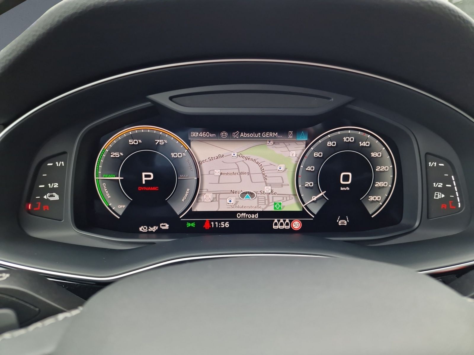 Audi Q7 55 TFSI e qu S line MATRIX Luft AHK HuD 21"
