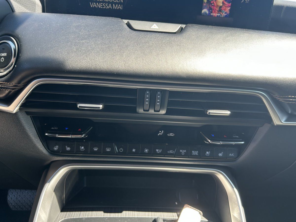 Mazda CX-80 2.5L PHEV 327 8AT AWD Homura Plus CAHO