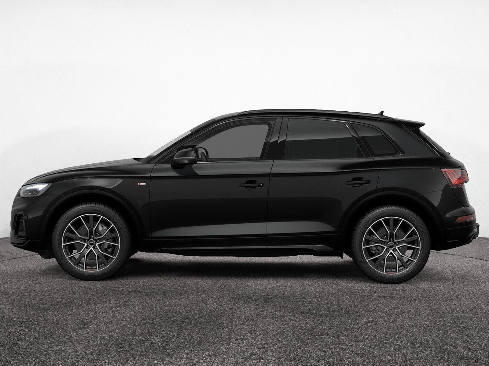 Audi Q5 40 TDI quattro S line - Samsaru's Car Outlet