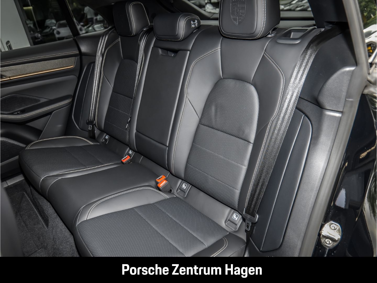 Porsche Macan Turbo BOSE Luftfederung LED-Matrix