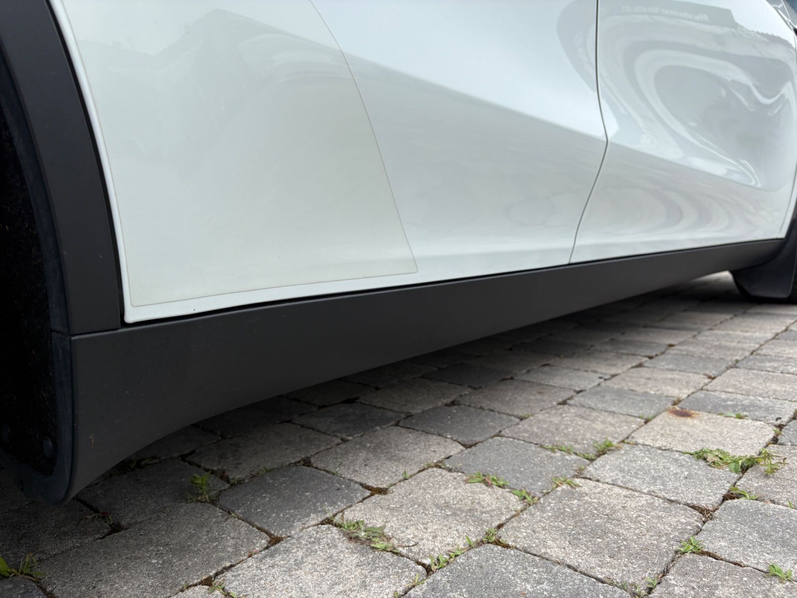 Tesla Model Y Long Range Dual AWD 8 fach Alu