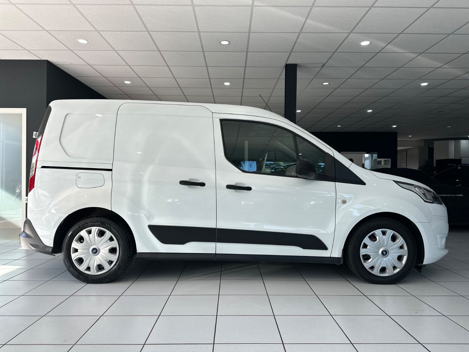 Ford Transit Connect Kasten 220 L1 S&S Aut - Samsaru's Car Outlet