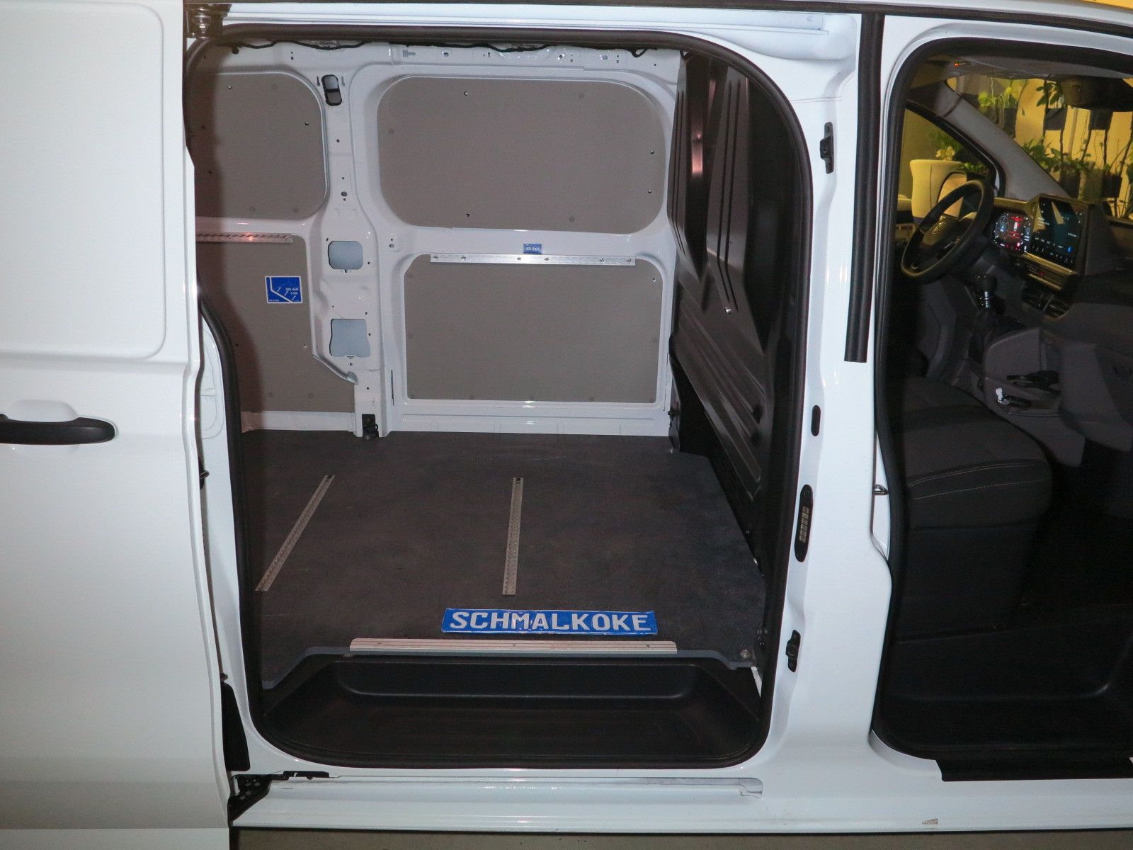 Volkswagen T7 Transporter Kasten TDI2.0 SCR Lang 3Si FlüTür