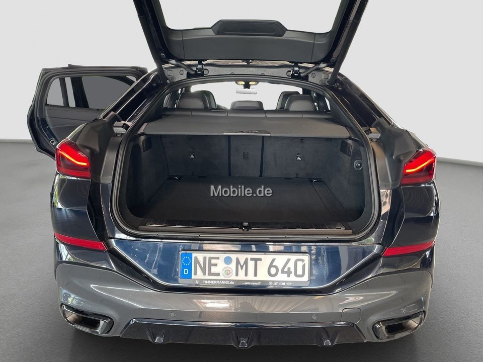 BMW X6 xDrive40d M Sport 22 " AHK Laser Pano DrvAssP