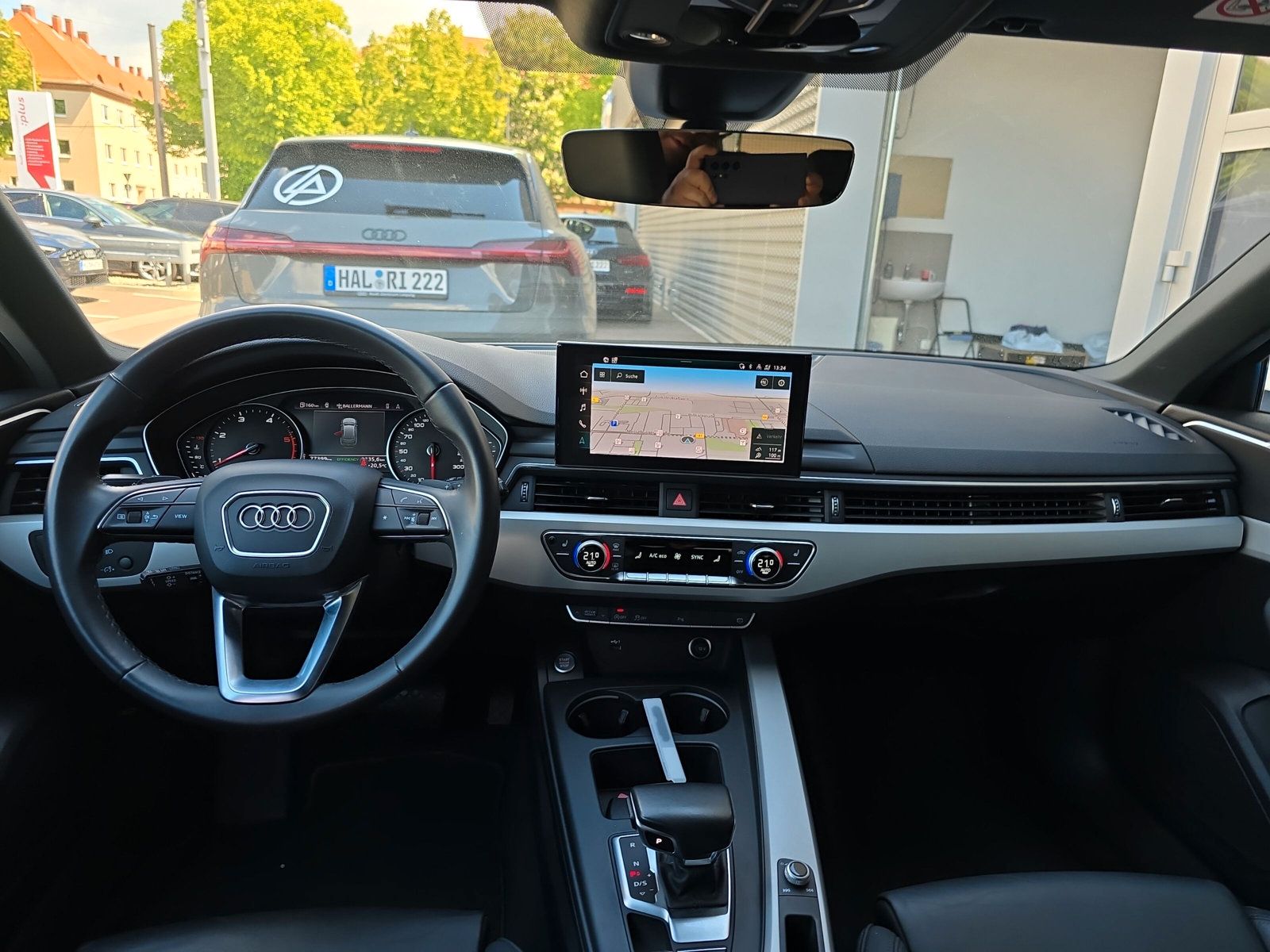 Audi A4 Avant 40 TDI S LINE - Samsaru's Car Outlet