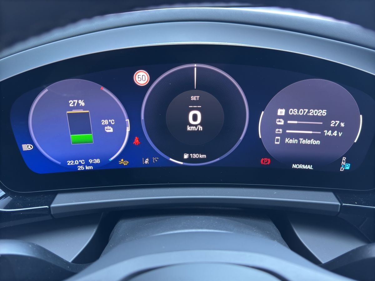 Porsche Macan 4 | Luftfederung | Panorama | BOSE | AHK |
