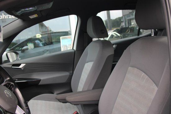 Volkswagen ID.3 Pure Performance - Samsaru's Car Outlet