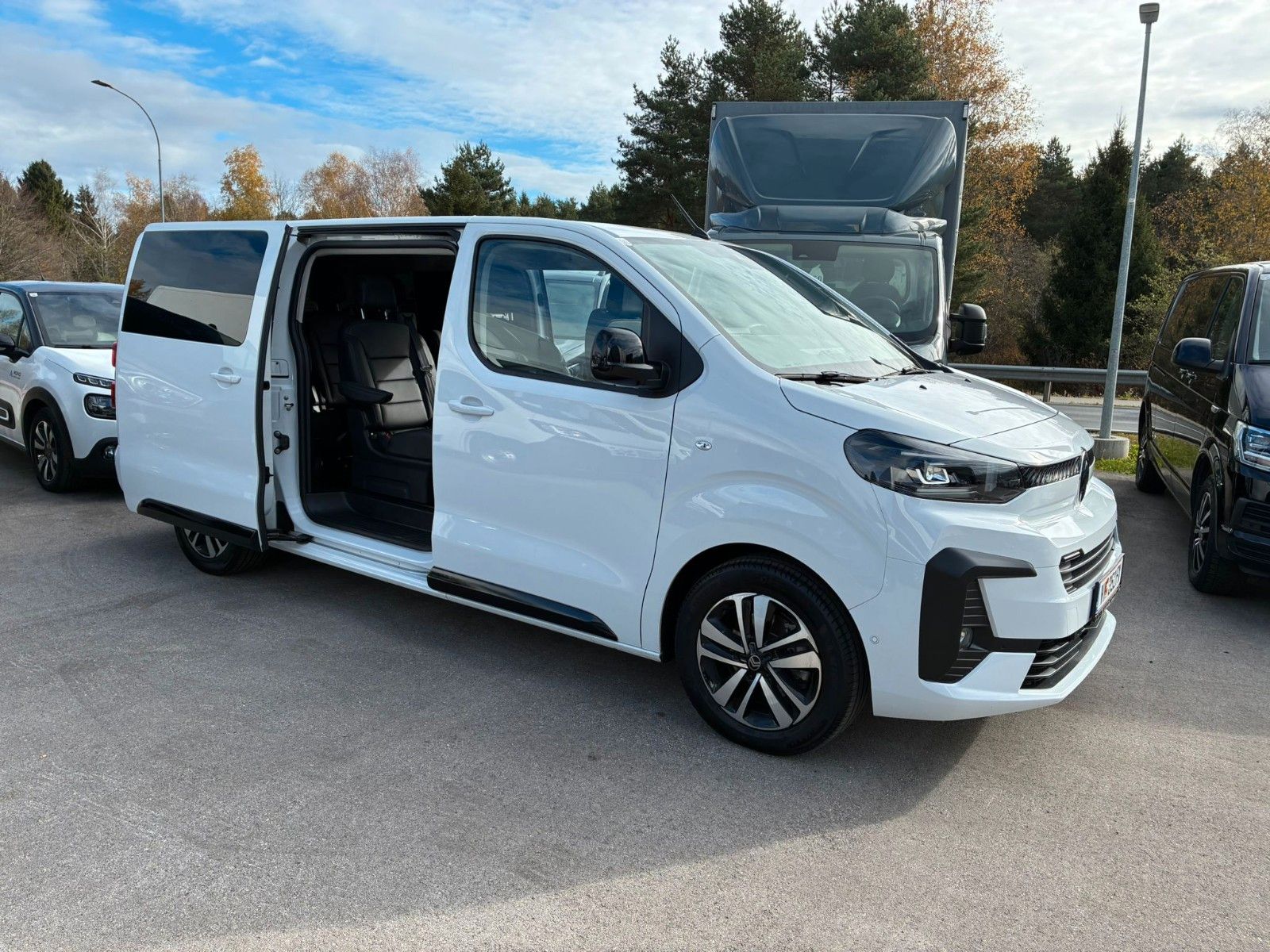 Citroën SpaceTourer Max XL, 180AT, PANO, VIP2, AHK