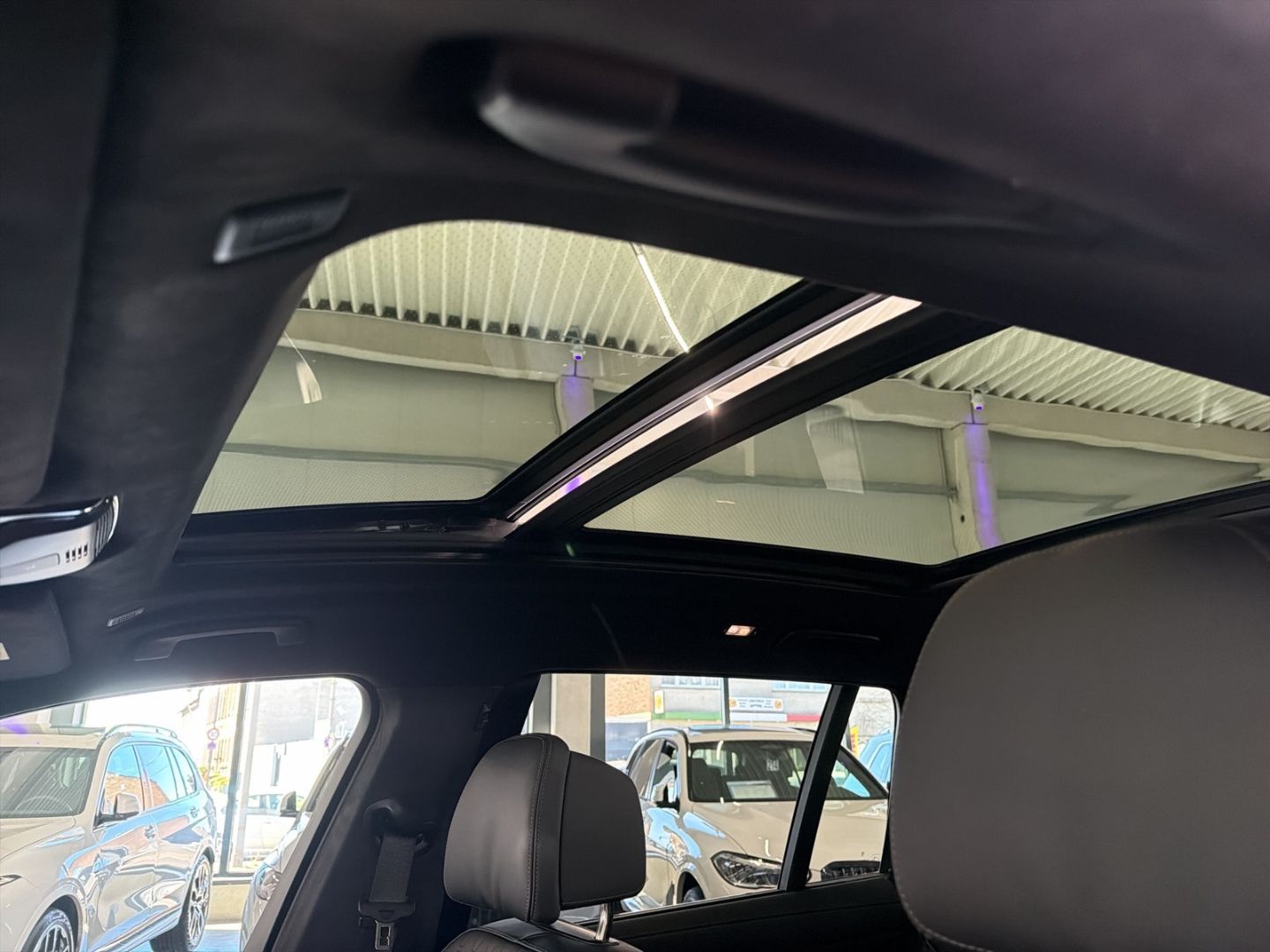 BMW X7 xDrive40d M Sport 21''LC PROF AHK PANO STAND-
