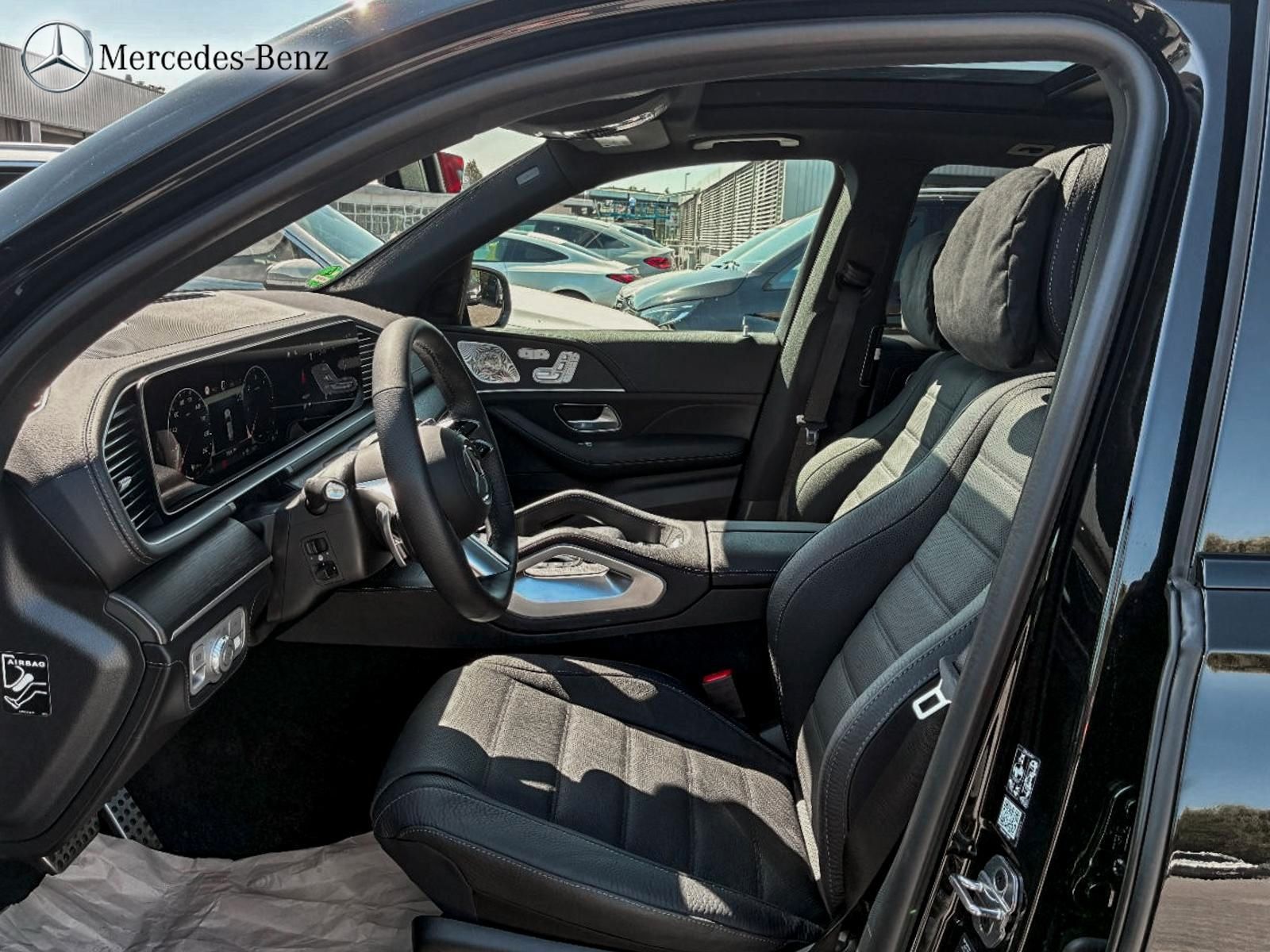 Mercedes-Benz GLE 450 d 4M AMG MBUX+360°+M-LED+AHK+Distro+HUD