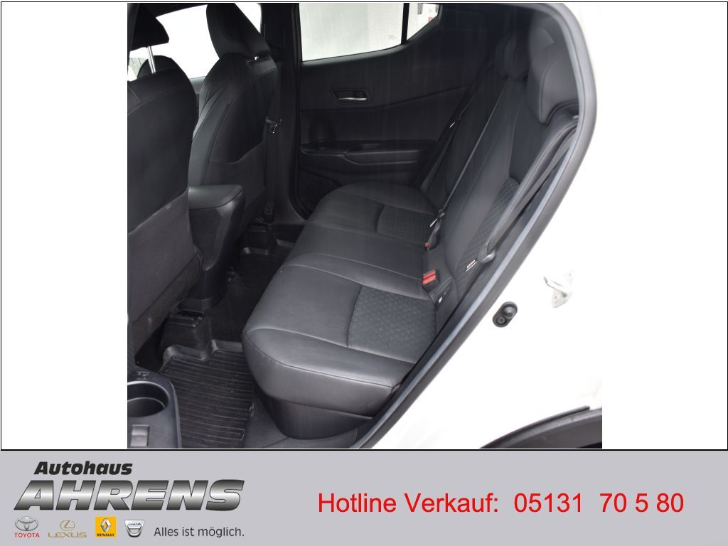 Toyota C-HR Hybrid - Samsaru's Car Outlet