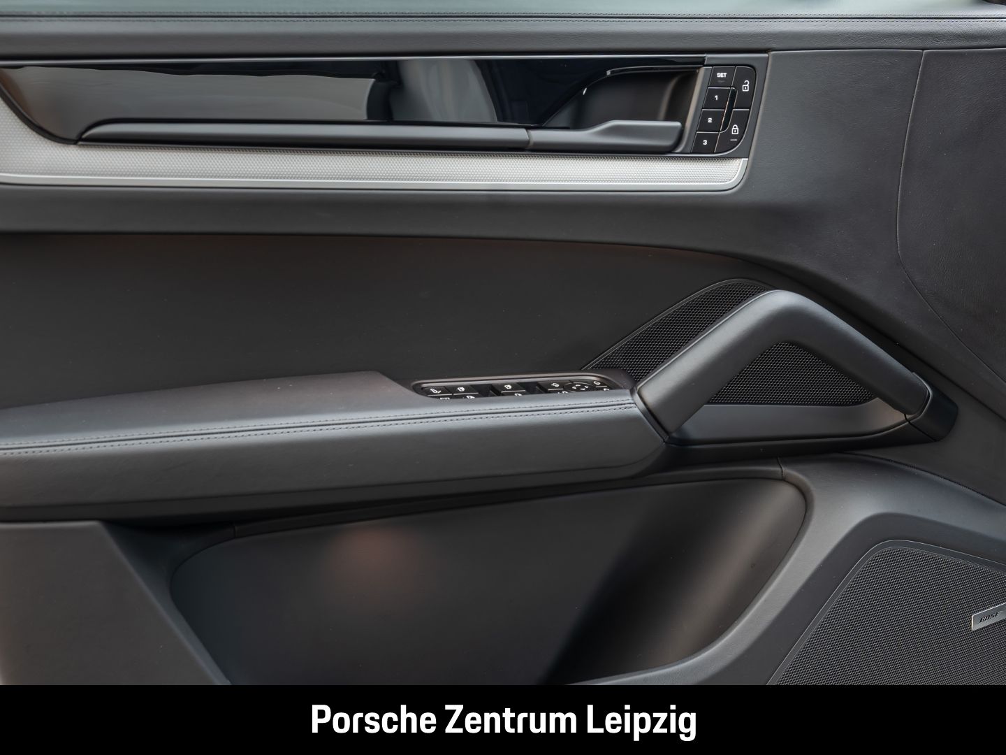 Porsche Cayenne E-Hybrid Coupe AHK InnoDrive HeadUp