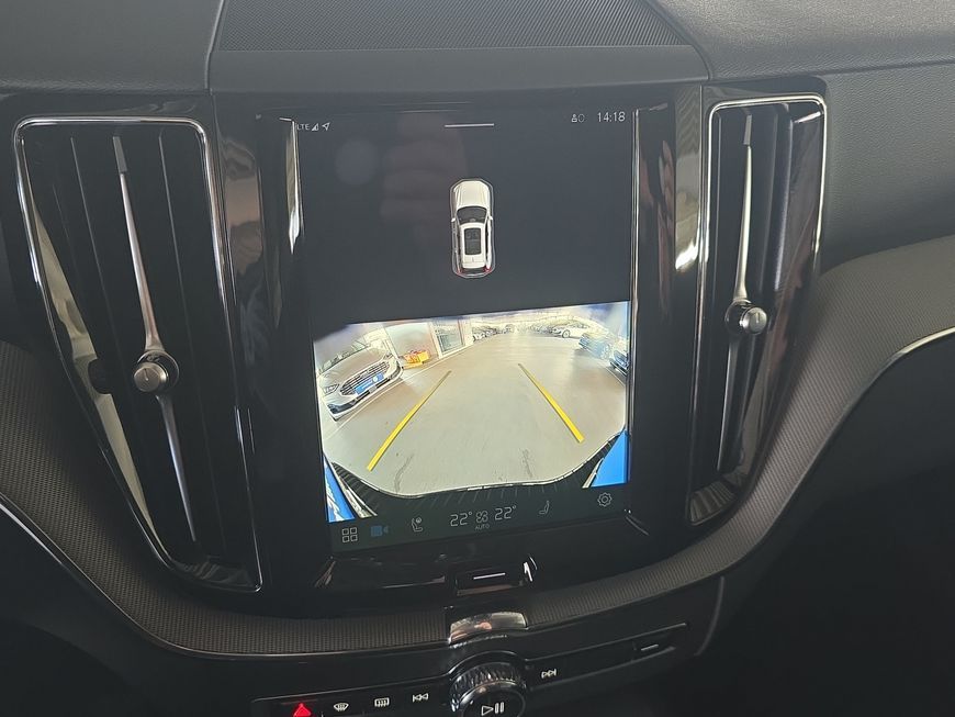 Volvo XC60 B5 B AWD Core