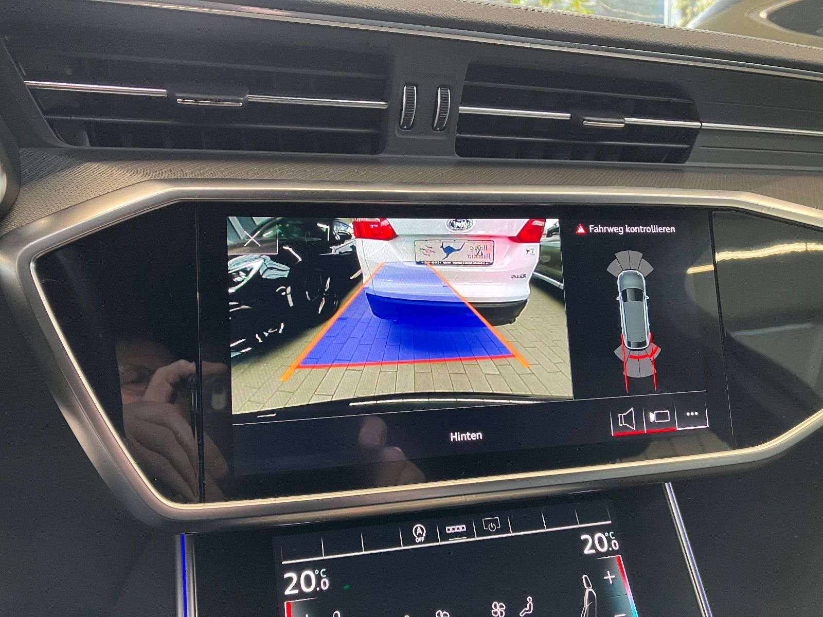 Audi A6 Avant 45 TDI quattro design - Samsaru's Car Outlet