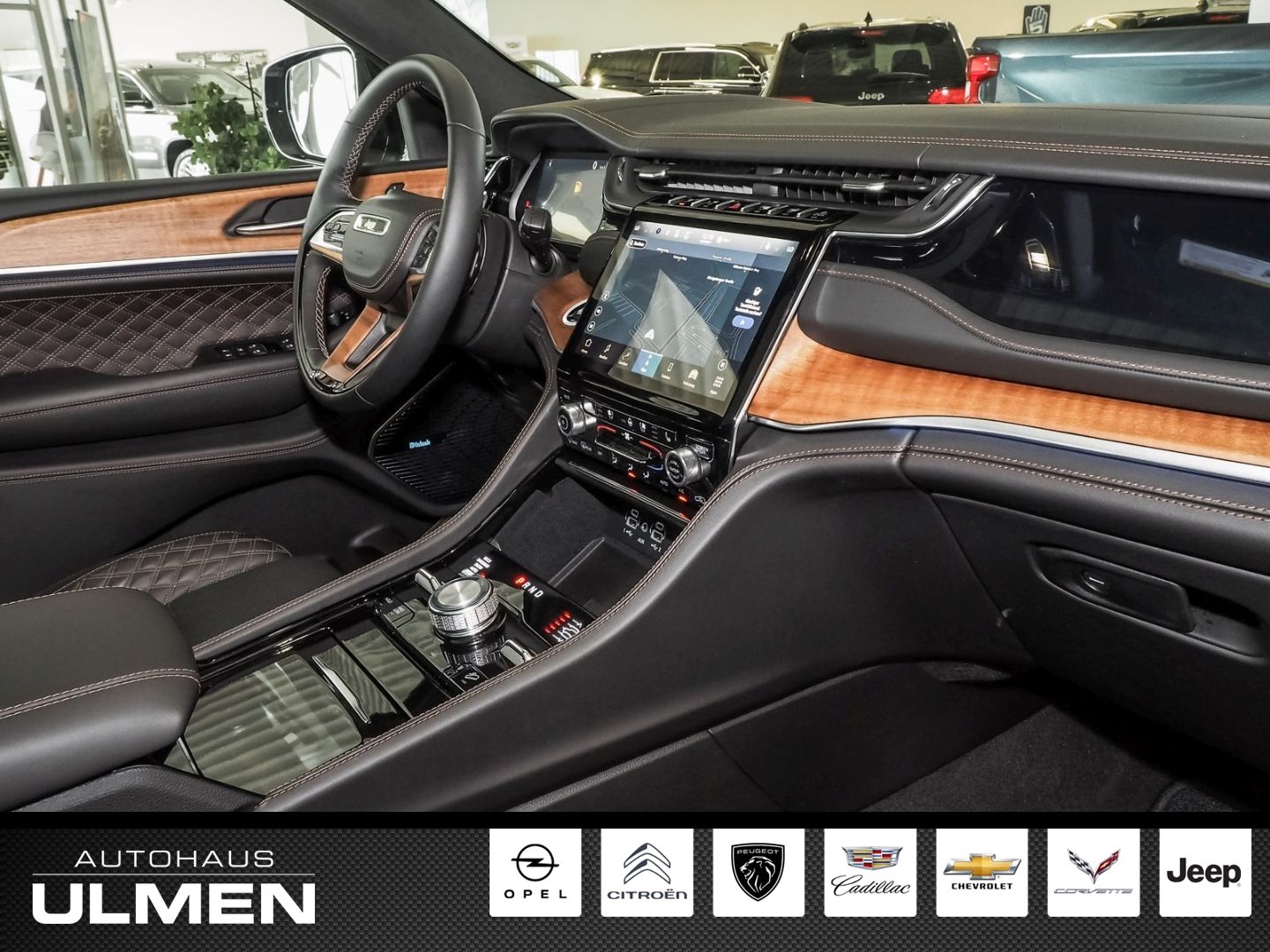 Jeep Grand Cherokee 5.7 V8 Summit Reserve Luftfahrwer