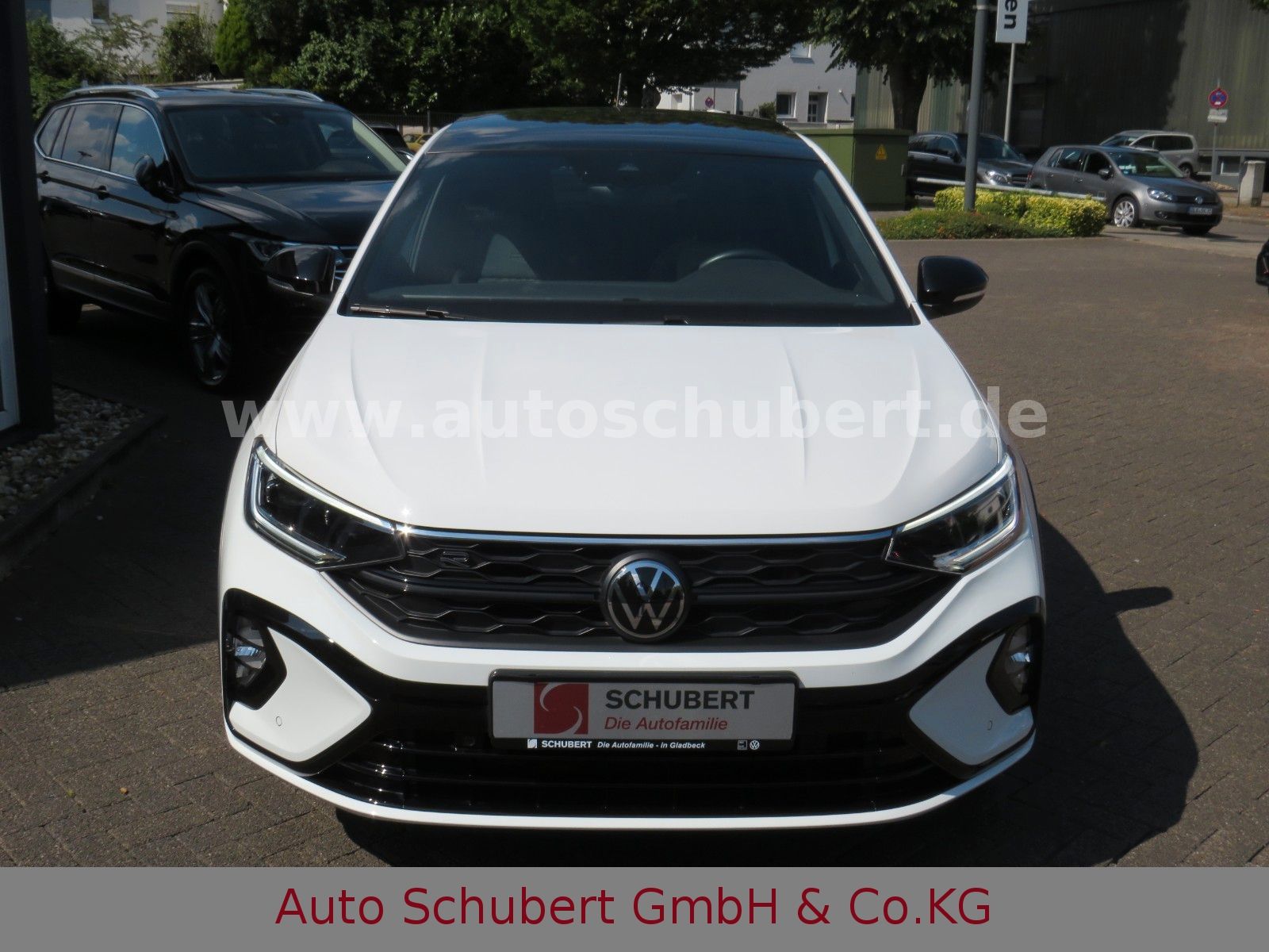 Volkswagen Taigo 1.5 TSI DSG R-Line - Samsaru's Car Outlet