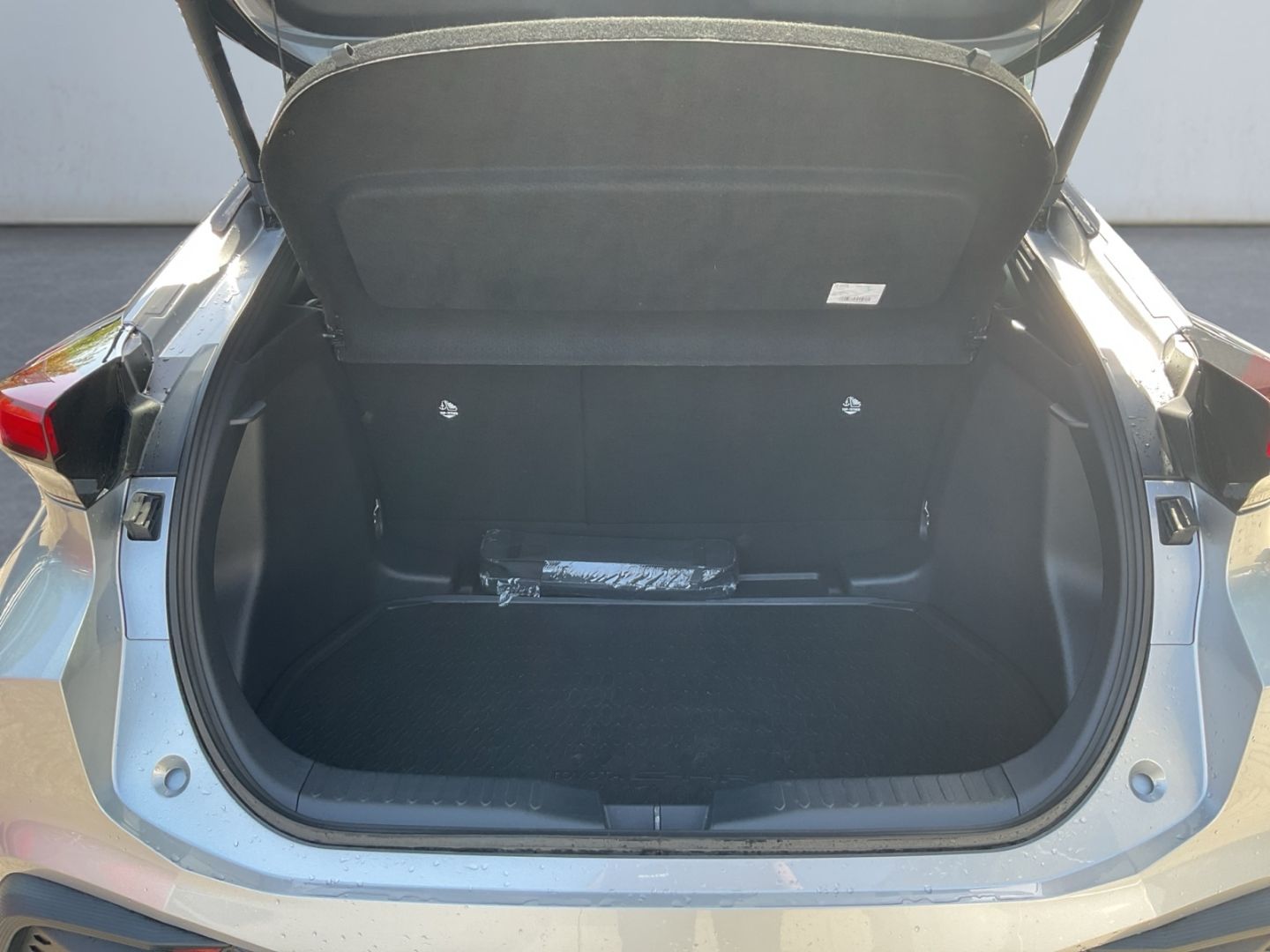 Toyota C-HR 1.8 Hybrid Team D *Technik P*ACC*CAM*el. He