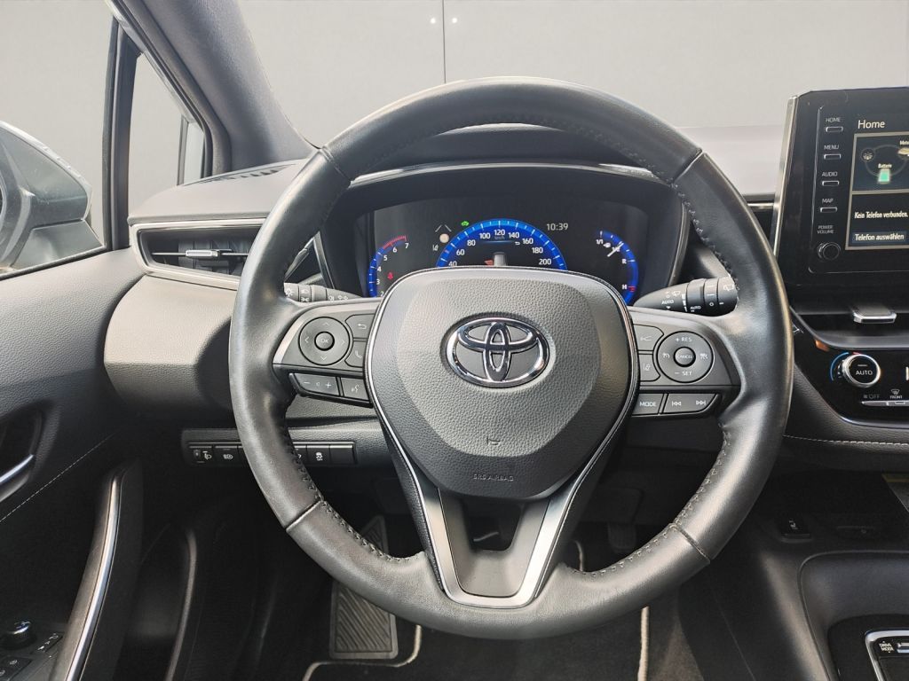 Toyota Corolla 1.8 Hybrid - Samsaru's Car Outlet