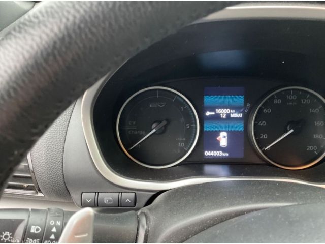 Mitsubishi Eclipse Cross Plus Select Black Hybrid 4WD 2.4 M