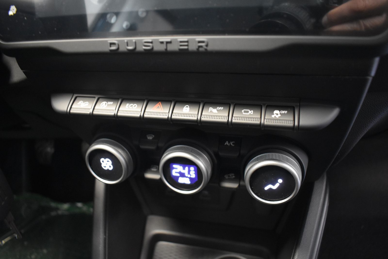 Dacia Duster dCI 115 4WD Journey - Samsaru's Car Outlet