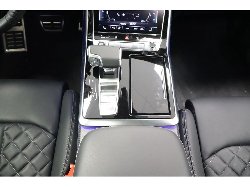 Audi Q7 50 TDI quattro S-line Navi,HD-Matrix,HUD,AHK
