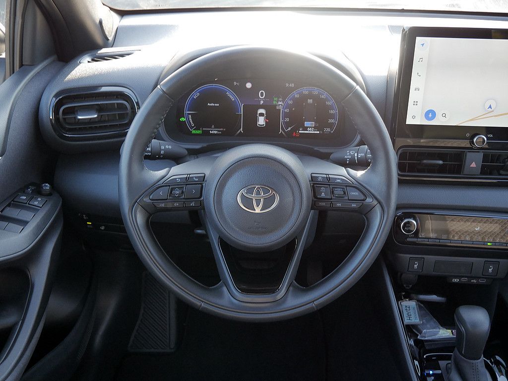 Toyota Yaris Hybrid Style KLIMA PDC SHZ KAMERA ACC LED