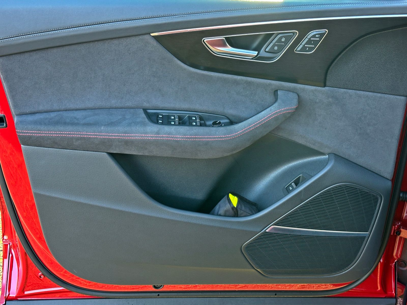 Audi RSQ8 performance 2xCARBON KERAMIK HUD NIGHT OLED