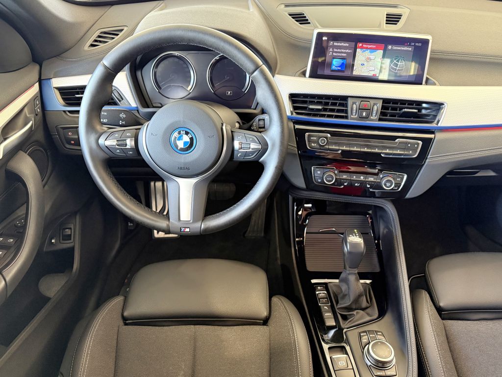 BMW X1 xDr.25e M SPORT - Samsaru's Car Outlet