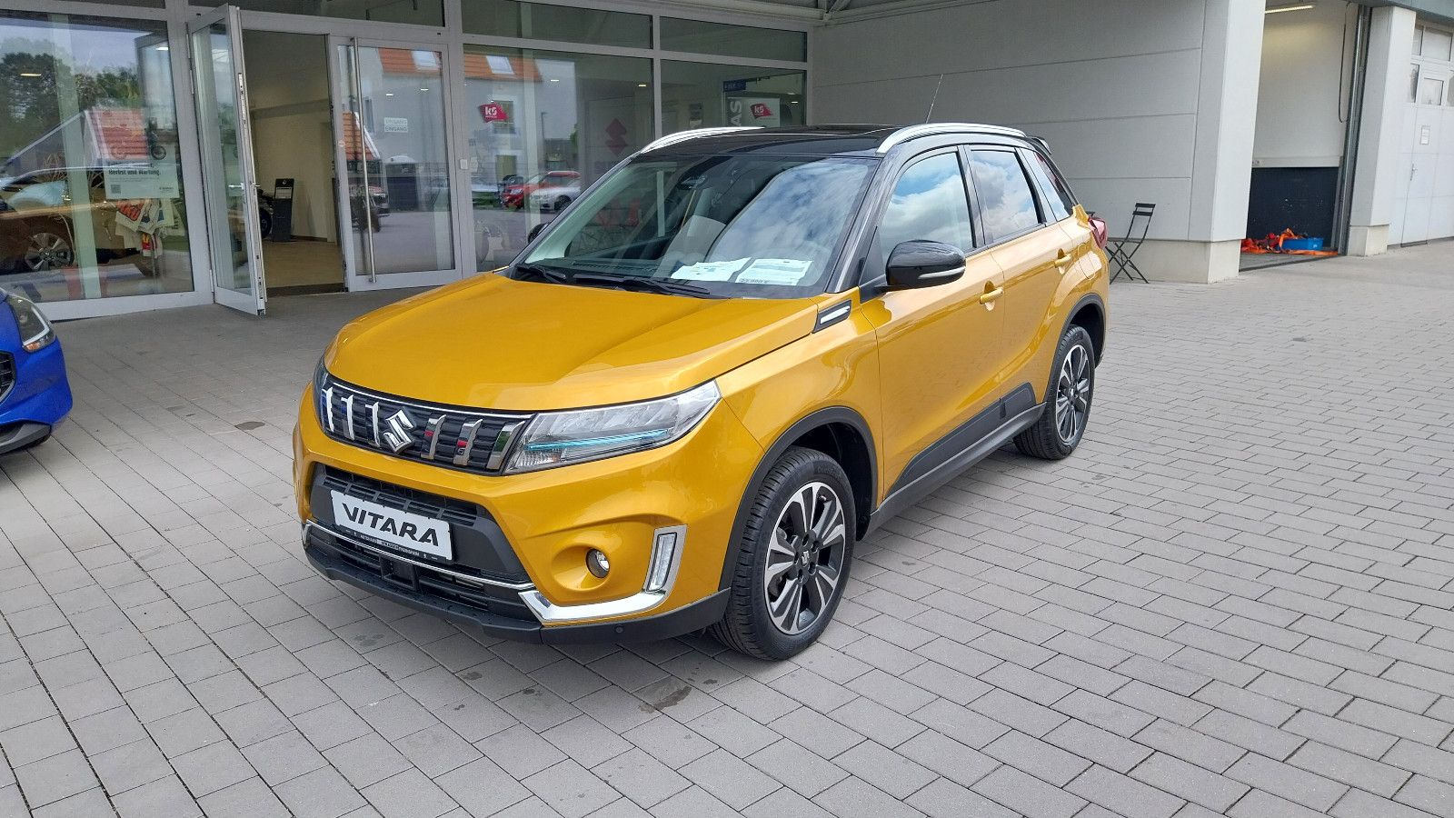Suzuki Vitara 1.4 BOOSTERJET Hybrid Comfort+ Allgrip - Samsaru's Car Outlet